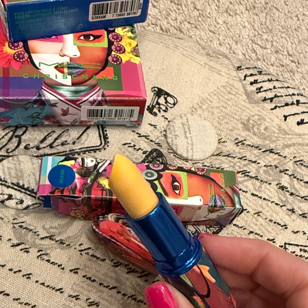MAC Cosmetics Bold Yellow Lip Balm